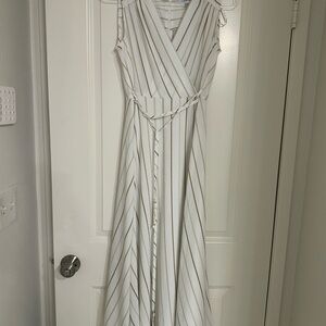 Calvin Klein Dress Size 4 perfect for spring and summer